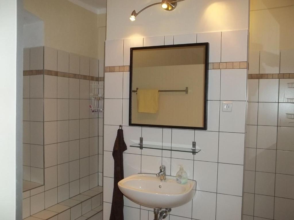 Hostel No 5 Галль Экстерьер фото