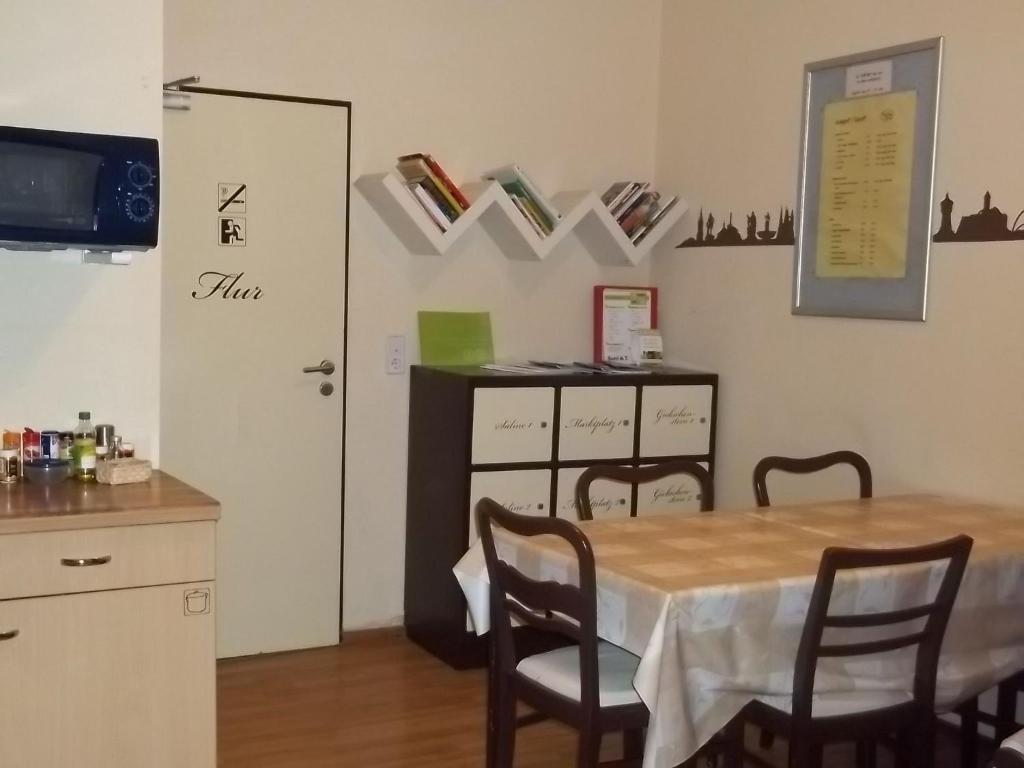 Hostel No 5 Галль Экстерьер фото